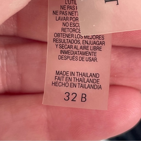 Victoria’s Secret Bikini Top – Classic Black - Picture 5 of 5